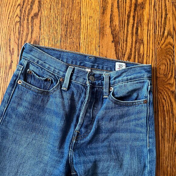 Levi's Women's 25 White Oak Cone Denim Raw Hem Slim Fit Blue Jeans - Picture 2 of 12